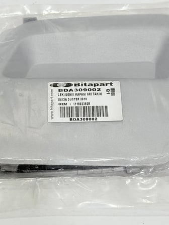Renault Dacia Duster Çeki Demiri Kapağı Gri Takım 2018 511802392R