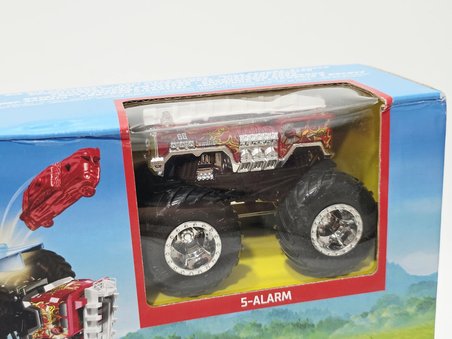 Hot Wheels GYC81 Monster Trucks Big Air Breakout Oyun Seti
