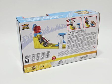 Hot Wheels GYC81 Monster Trucks Big Air Breakout Oyun Seti