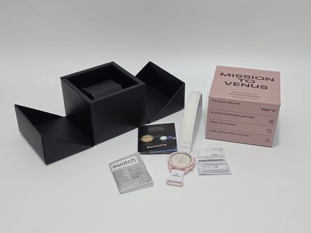 Omega X Swatch Bioceramic Moonswatch Mission To Venus Kol Saati