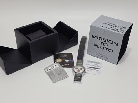 Omega X Swatch Bioceramic Moonswatch Mission To Pluto Kol Saati
