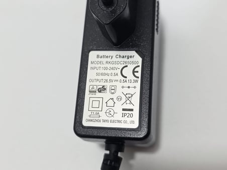 Greenote GSC50 Dikey Süpürge Şarj Adaptörü