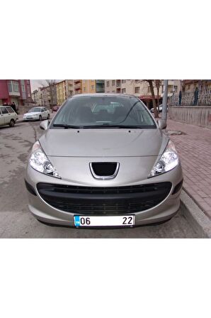 Peugeot 207 Uzun Farlar Için Uyumlu Şimşek Etkili Led Xenon Beyaz Far Ampulü