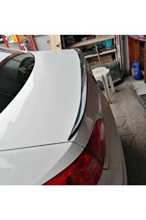Vw Passat B7 Uyumlu Bagaj Üstü Spoiler Piano Black 115 Cm