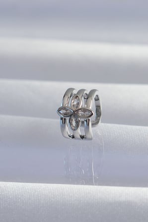 Pirinç Gümüş Renk Yonca Earcuff Küpe 5886