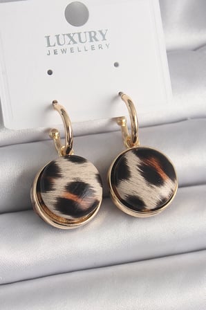 Pirinç Gold Renk Leopar Desenli Daire Model Kadın Küpe 5886