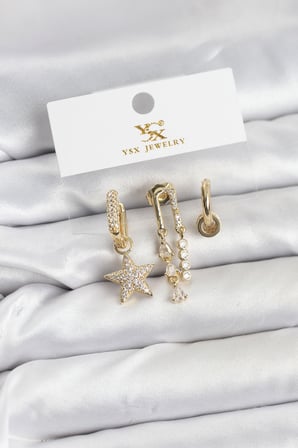 Pirinç Gold Renk Zirkon Taşlı Yıldız Vintage Model YSX Trio Küpe Seti 5886