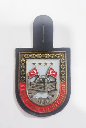 Özel Seri Teşhir Nişanı Kıyafet Süsü Resmi Aksesuar Single Sword Harici Metal Mont Brövesi