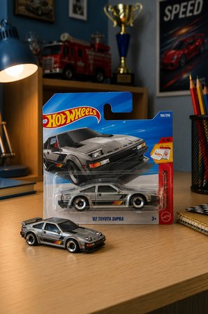 Hot Wheels '82 Toyota Supra - Regular Eski Tip Koleksiyonluk Metal Araba