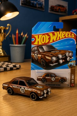 Hot Wheels 70 Ford Escort RS1600 - Hw Dirt Özel Seri Metal Oyuncak Araba