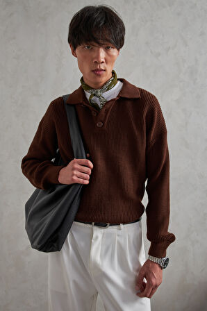 Erkek Yakası Düğmeli Oversize Kazak