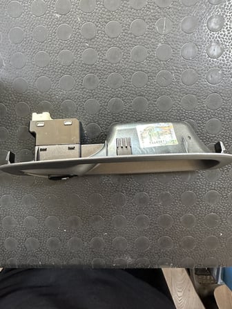 Cam Düğmesi Hyundai Accent Ön Sağ 00-02 Milenyum /93580-25000