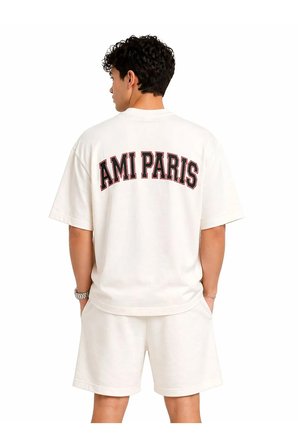 ERKEK KALP DESENLİ AMİ ÖN NAKIŞLI ARKA BASKILI OVERSİZE KALIN KUMAŞ PAMUKLU ŞORT T-SHIRT TAKIM