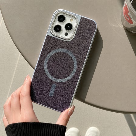 iPhone 16 PRO MAX uyumlu - Simli Magsafeli Kamera Çevresi Taşlı Yanları Silikon Kılıf