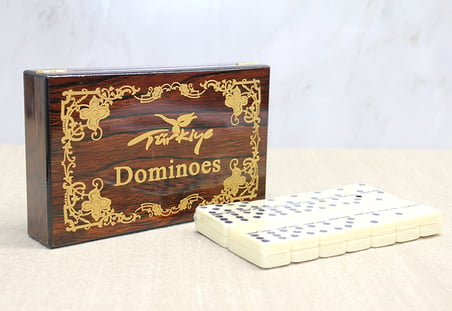 Ahşap Kutulu Domino Oyunu