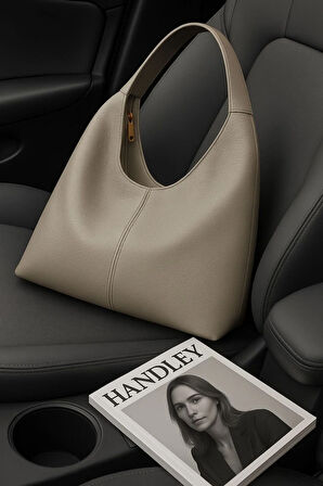 Premium Kadın Salaş Deri Dokulu Büyük Boy Omuz Çanta