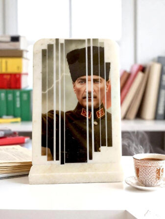 Mermer Masaüstü Atatürk Portresi 15x22 Cm (Dijital Baskı)
