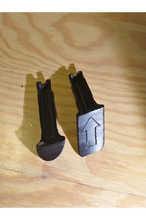 Honda CR-V II kaput açma kolu