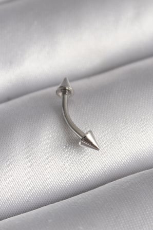 316L Çelik Gümüş Renk Çivi Model Piercing 5886