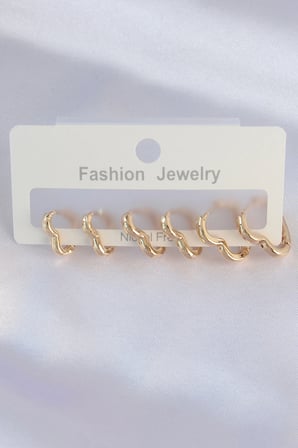 Pirinç Gold Renk Kalp Model Küpe Seti 5886