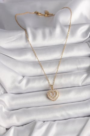 316L Çelik Gold Renk Zincir Zirkon Taşlı Kalp Model Kadın Kolye 5886