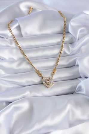 316L Çelik Gold Renk Zirkon Taşlı Kalp Model Sonsuzluk Detay Kadın Kolye 5886