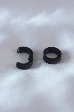 Çelik Siyah Renk Sıkıştırmalı Erkek Küpe 5886