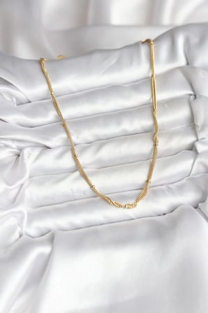 14K Gold Renk Kaplama Topçuk Zincirli Model CM Kadın Kolye 5886