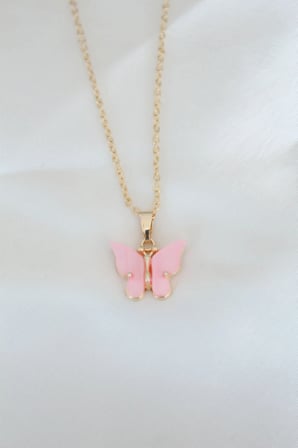 Gold Kaplama Pembe Sedefli Kelebek Kolye 5886