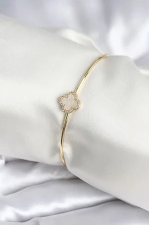 Beyaz Sedefli Yonca Model Gold Renk Kadın Bileklik 5886