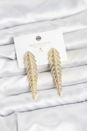 Pirinç Gold Renk Balık Sırtı Model Zirkon Taşlı Kadın Küpe 5886