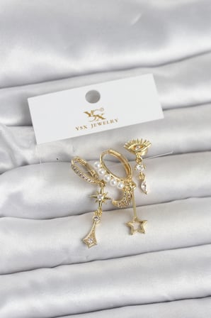 Pirinç Gold Renk Zirkon Taşlı Gece Temalı 3'lü Kadın Küpe 5886
