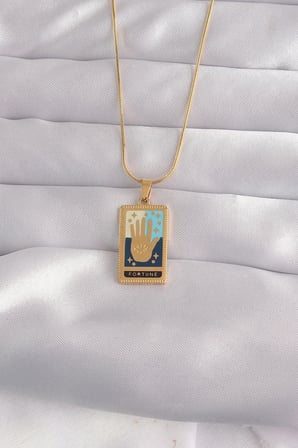 316L Çelik Gold Renk Karışık Mineli El Figür Tarot Kolye 5886
