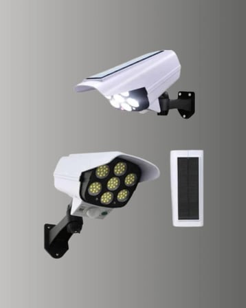Güneş Enerjili LED Lamba + Güvenlik Kamerası Görünümlü– 5-8 m Hareket Algılamalı Beyaz Işık
