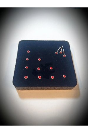 925 Ayar Gümüş  3 mm Kırmızı Zirkon Tek Taş Hızma
