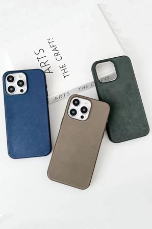 iPhone 15 Pro Kılıf Karen Magsafe Kapak - Lacivert-(5796)