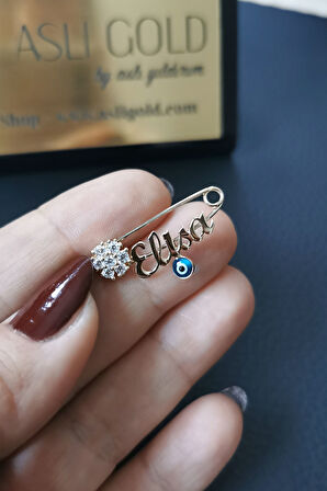 Kartanesi Detaylı İsimli Altın Bebek İğnesi (IGN0033)