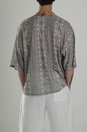 Etnik Yeşil Desenli T-Shirt