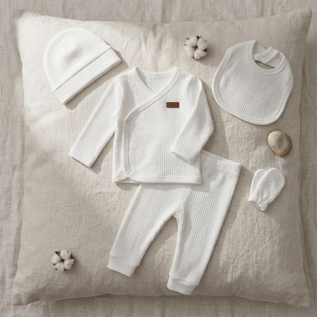Fitilli Ribana Battaniyeli Yeni Doğan Hastane Çıkışı - 7'li Unisex Bebek Seti (Beyaz)