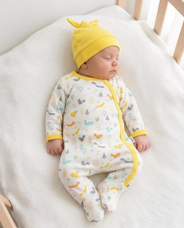 Kız Bebek Sevimli Sincap Figürlü Bereli Patikli 2'li Tulum Seti (4 Parça)