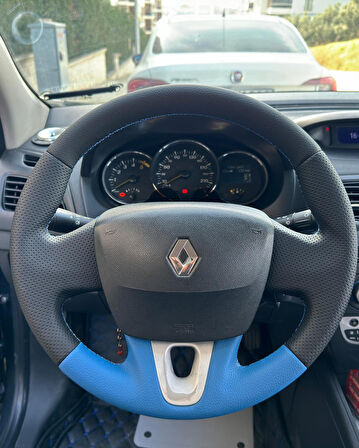 Renault Fluence Tuşsuz Araca Özel Direksiyon Kılıfı (MAVİ NOKTA DÜZ )