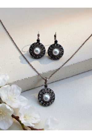 Kristal Taşlı Yuvarlak İnci Kolye ve İnci Küpe Seti