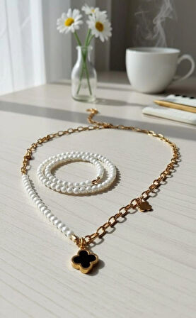 İNCİ KENAR DETAY KOLYE