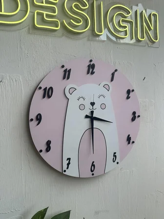 Panda Renkli Tasarım Çocuk Odası Duvar Saati 50x50cm 
