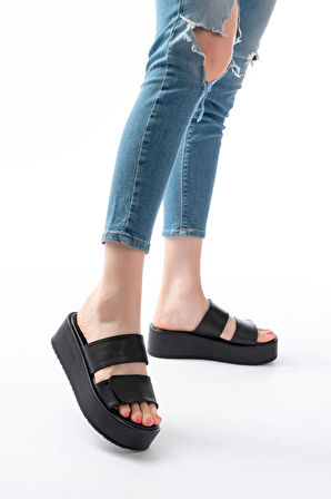 861-1034 Siyah Çıtçıtlı Dolgu Topuk Kadın Terlik