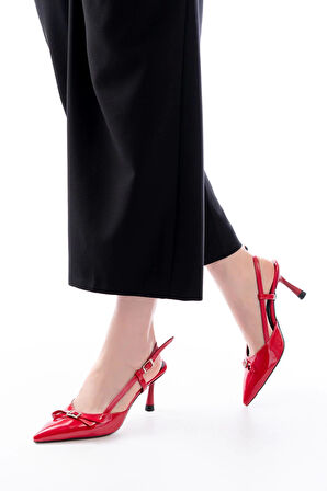 Kırmızı Rugan Günlük Arkası Açık Fiyonklu Topuklu Kadın Ayakkabı