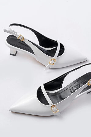 H-470 Beyaz Rugan Baret Tokalı Arkası Açık Günlük Kadın Sandalet