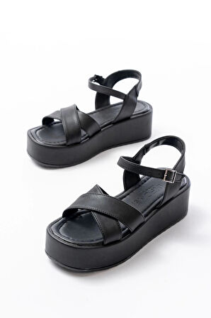 861-1005 Siyah Günlük Çapraz Dolgu Topuk Kadın Sandalet