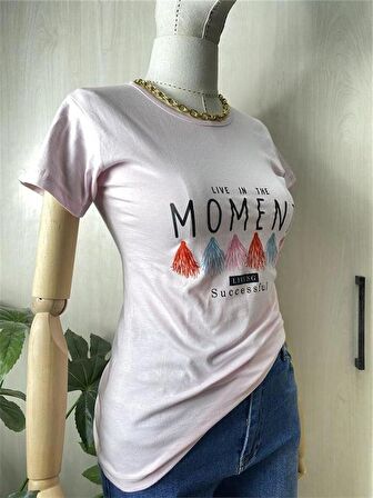 Moment Baskılı Beyaz Tshirt