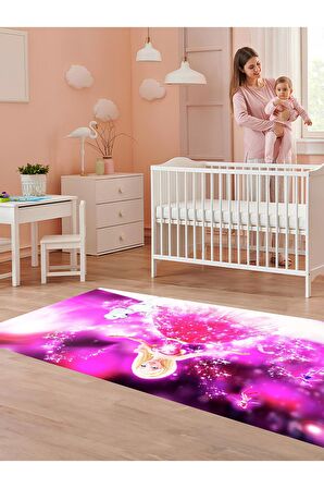 Prenses Kız Çocuk Halısı Yıkanabilir Kaymaz Taban Çocuk Odası